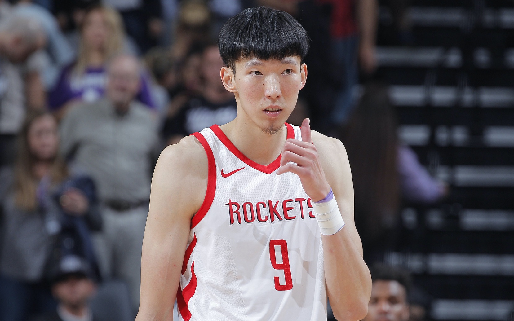 周琦NBA生涯集锦混剪，愿你早日伤愈归来！(祝mvp胡金秋早日康复来cba季后赛篮球胡金秋)