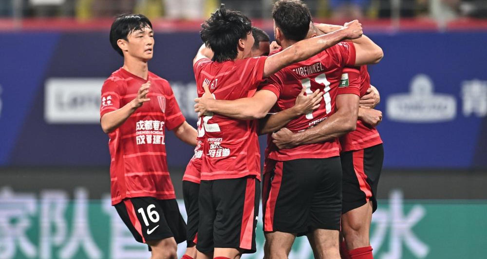 成都蓉城主场5-0深圳新鹏城感恩你们，最炽热的“第十二人”(成都蓉城主场在哪里)